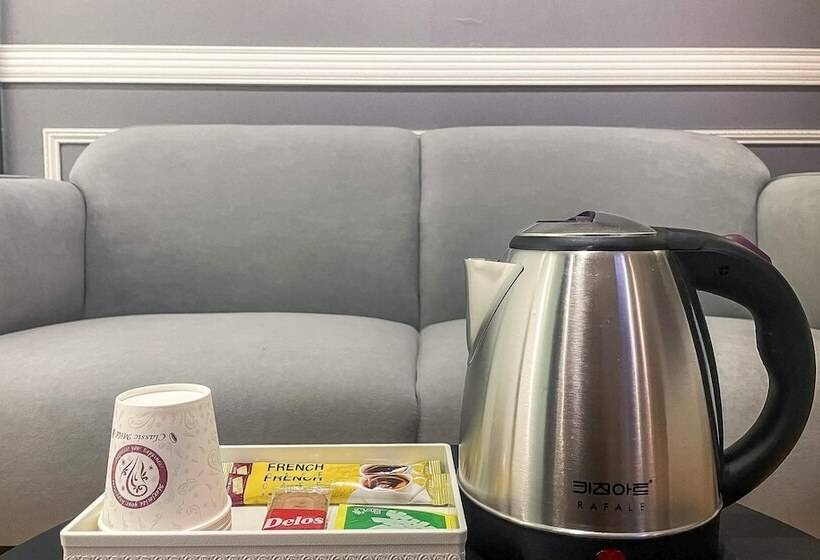 فندق على الطريق Jinju Hotel Servi