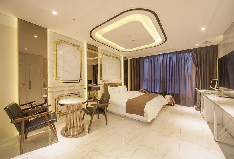 汽车旅馆  Naju Western