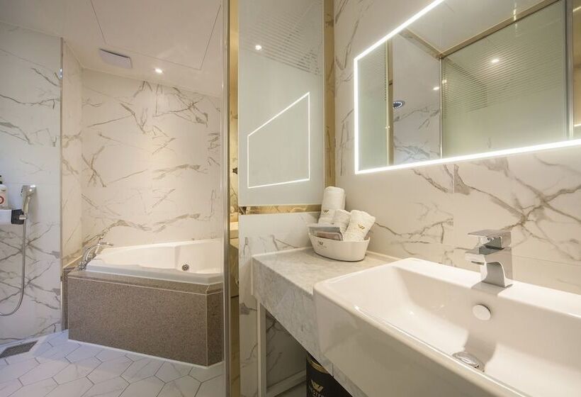 汽车旅馆  Naju Western