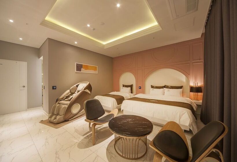 汽车旅馆  Naju Western