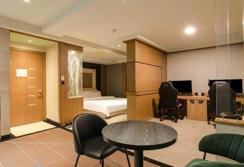 Мотель Nowon Luxe