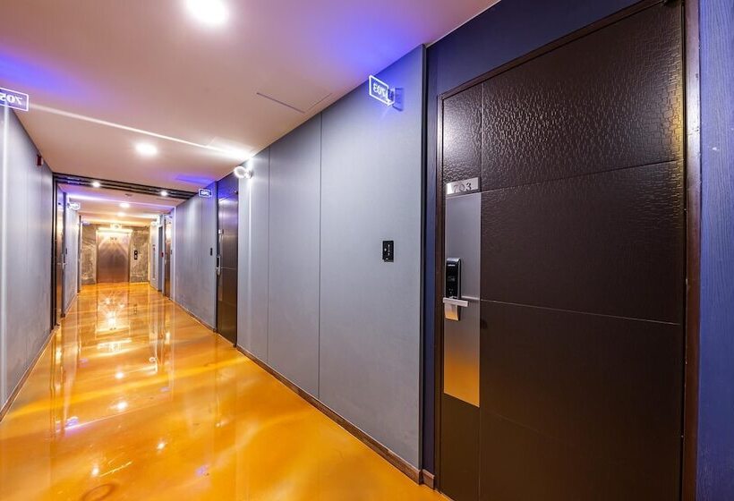 모텔 Okcheon Daecheong