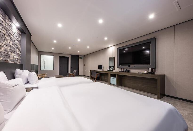 모텔 Okcheon Daecheong