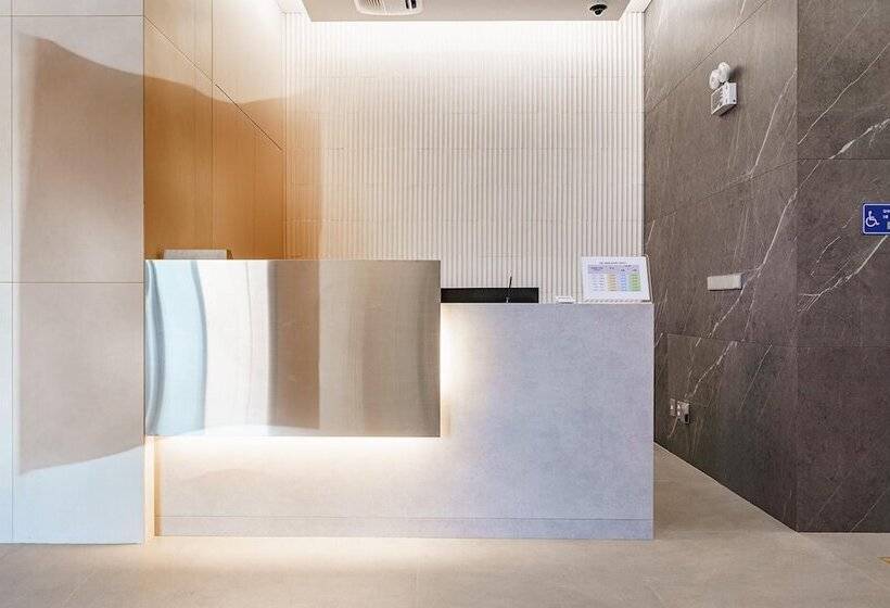 מוטל Pyeongtaek La Seine Tourist