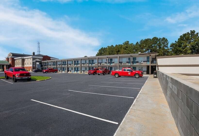 فندق على الطريق Rodeway Inn