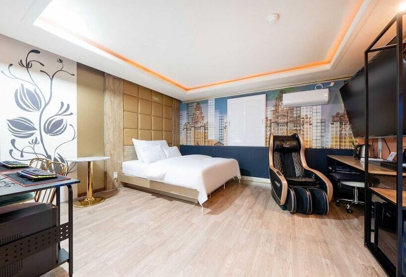 מוטל Siheung Eros