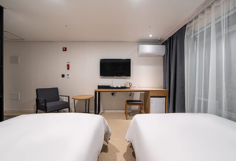 Мотель Songtan Hotel Corner Inn