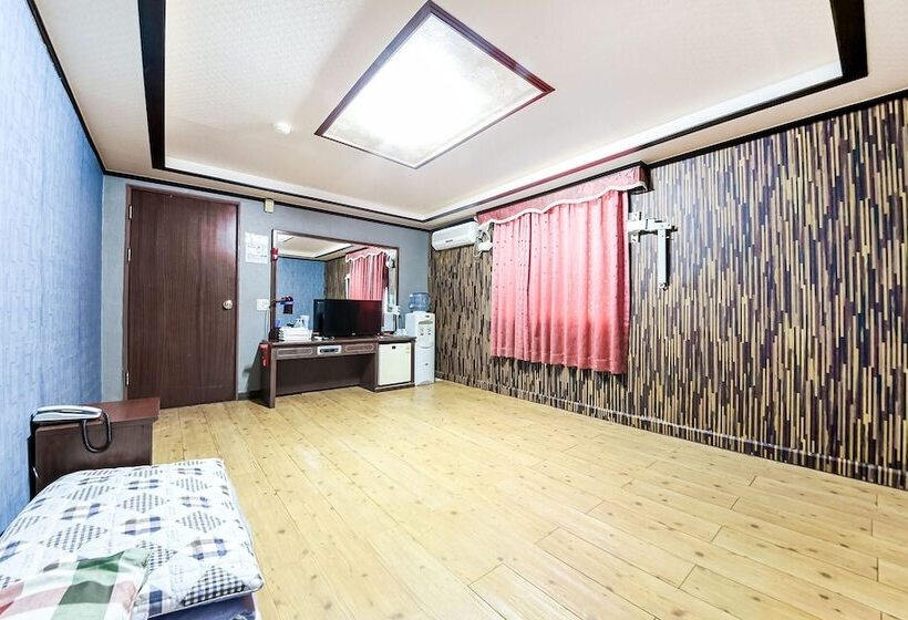 汽车旅馆  Sunchang Manhattan