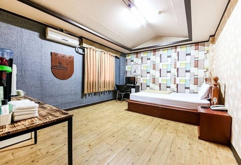 汽车旅馆  Sunchang Manhattan