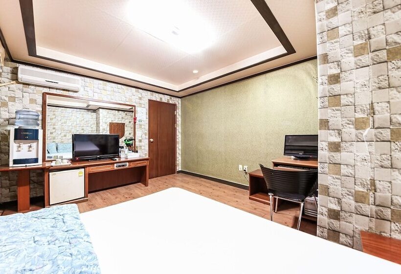 汽车旅馆  Sunchang Manhattan