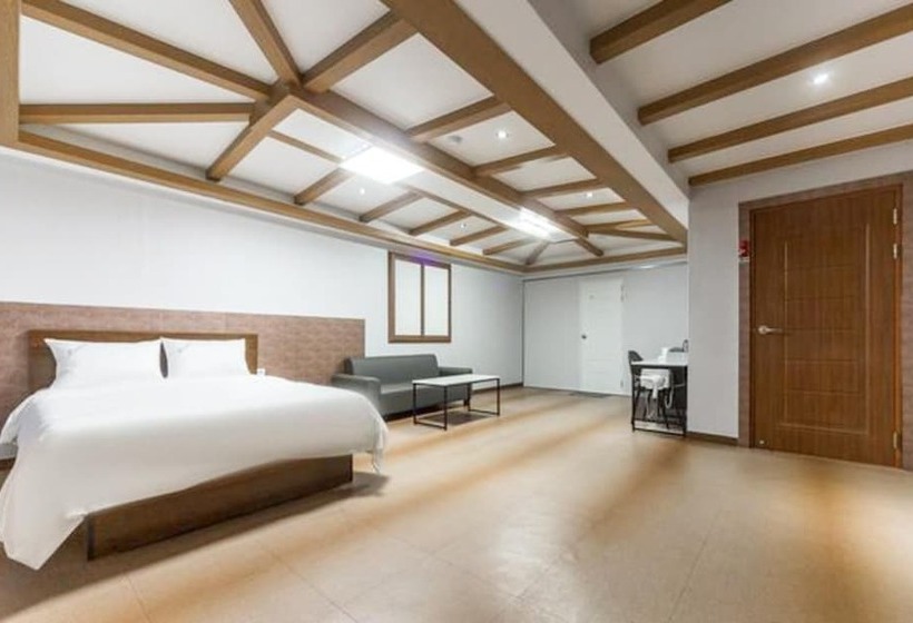 Мотель Suncheon Hotel Romeo