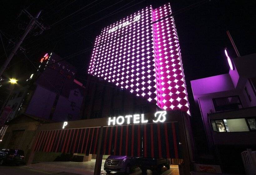 Мотель Suncheon Hotel The B