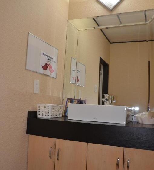 汽车旅馆  Takao Asiel