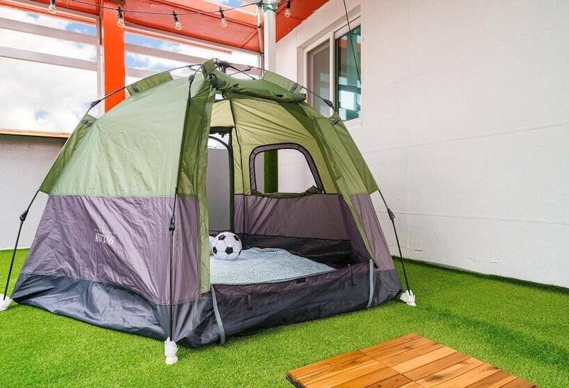 فندق على الطريق Tongyeong Rock