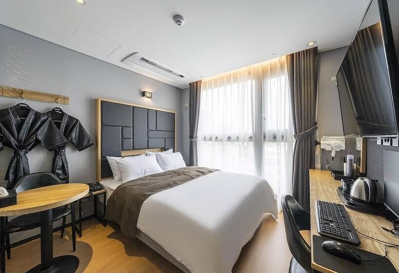 Motel Yeongdeungpo Bamos