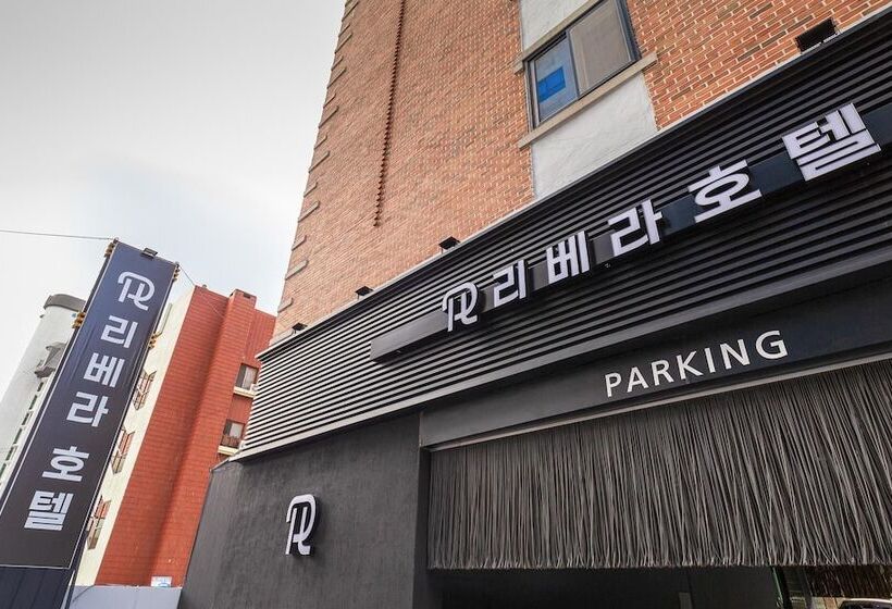 Мотель Yeosu Rivera