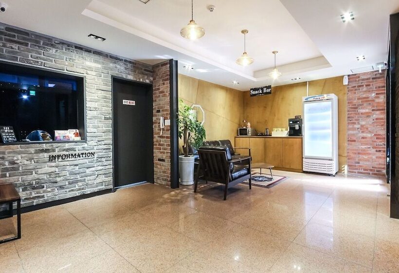 Мотель Yeosu Hotel The B