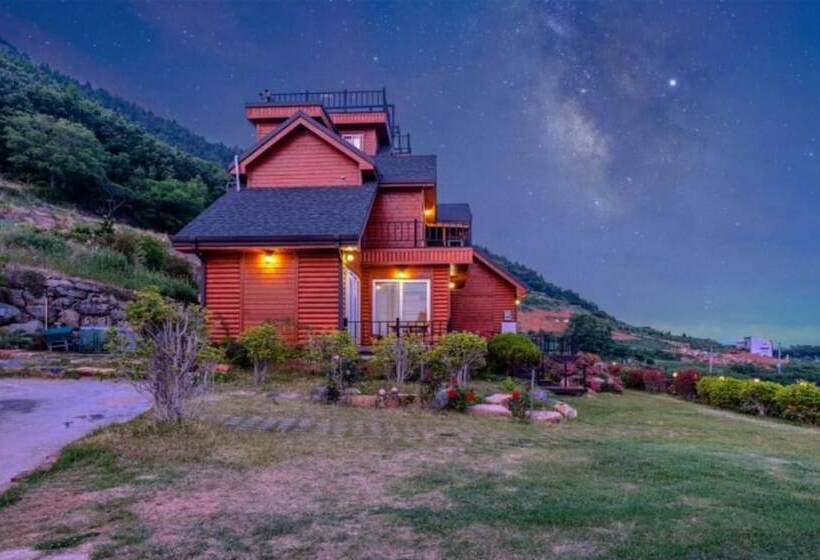 Namhae Macaron Pension