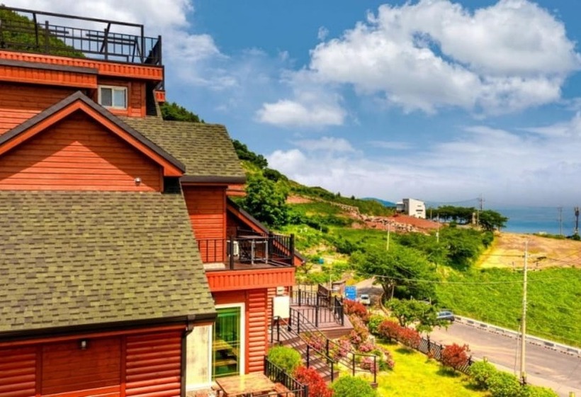 Namhae Macaron Pension