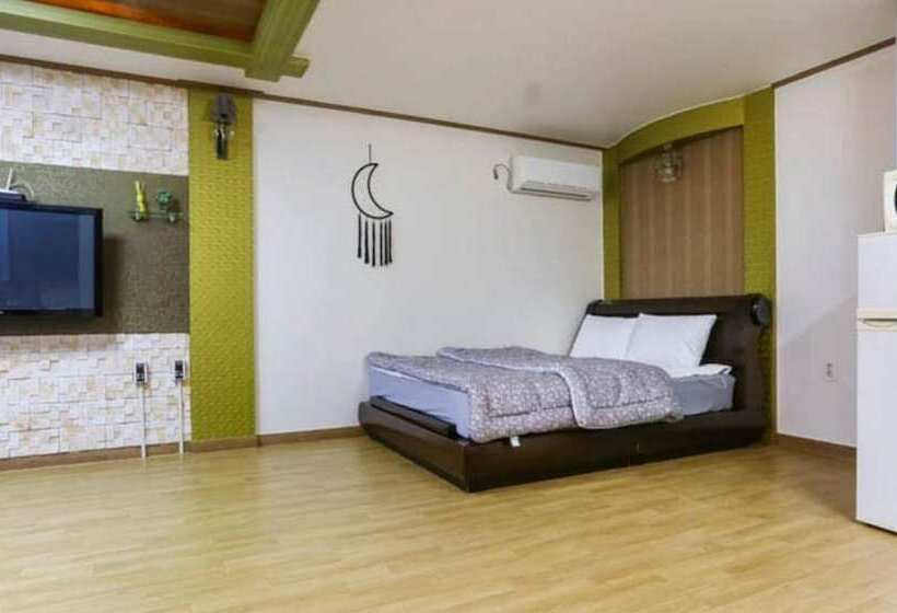 Namhae Sea And Star Pension