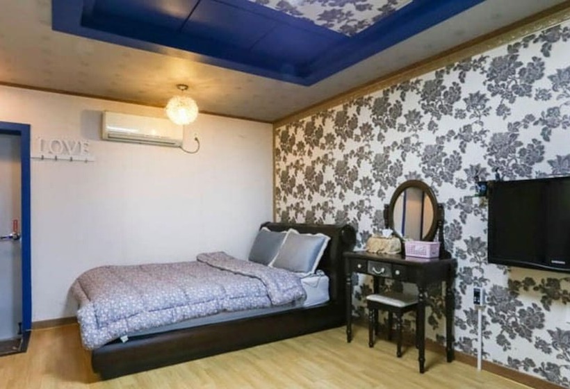 Namhae Sea And Star Pension