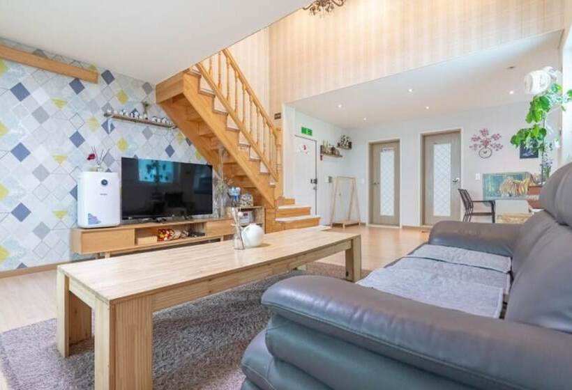 Namyangju Noblian House Pension