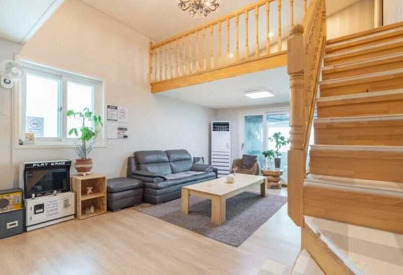 Namyangju Noblian House Pension