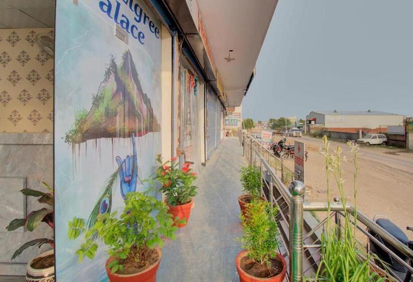 Oyo Flagship Hotel Ligree Palace