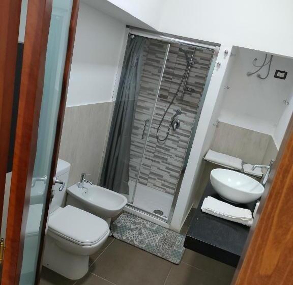 פנסיון Arco Del Vescovo 1