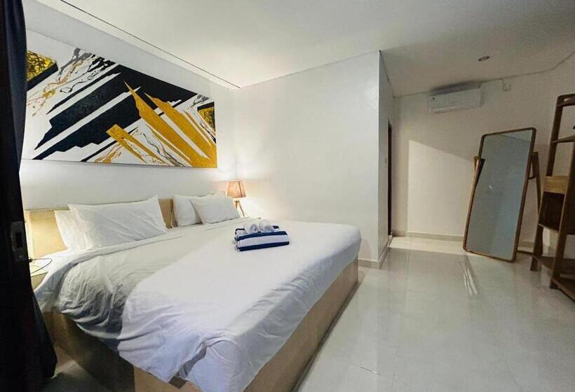 פנסיון Batuan Village