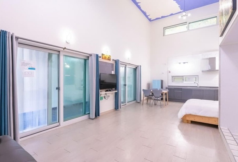 Pensão Gapyeong Leciel Pool Villa