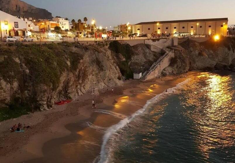 بنسيون Green Garden Oasi