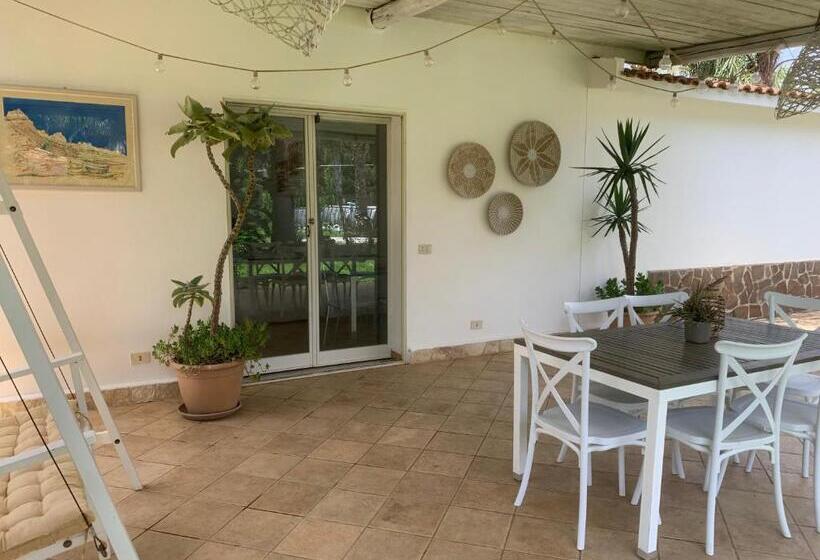 بنسيون Green Garden Oasi