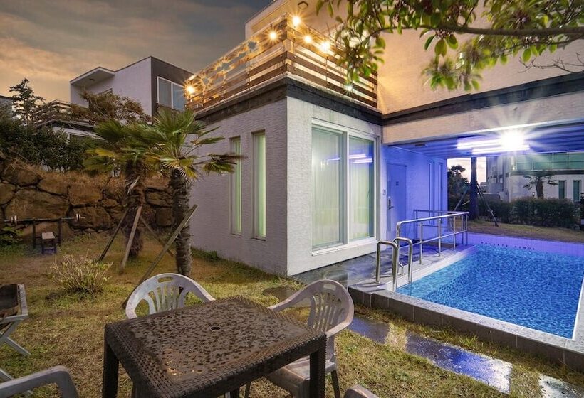 Pension (Hôtel basse catégorie) Jeju Private Aewol