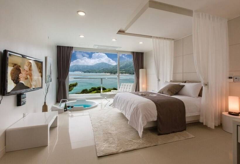 Pension Geoje Casa Delfino