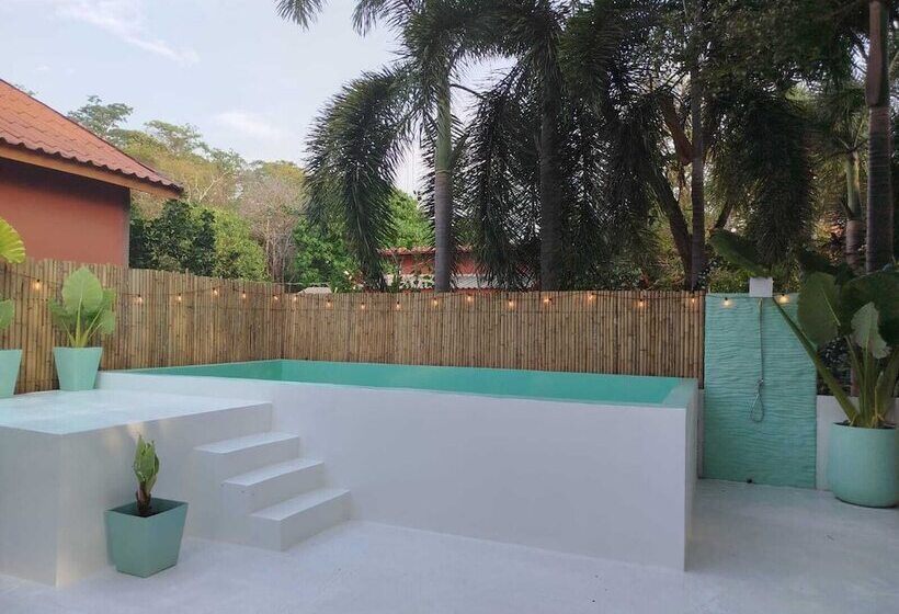 リゾートホテル Luana Villas