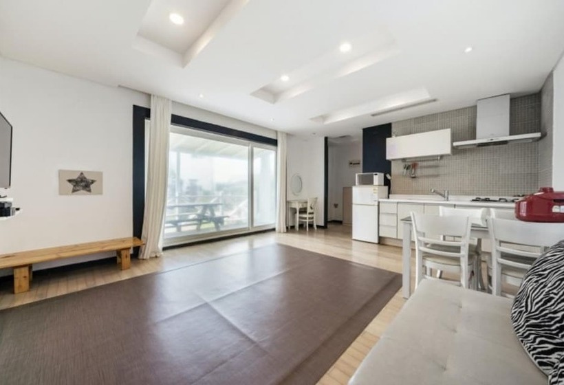 Taean Jm Village Pension