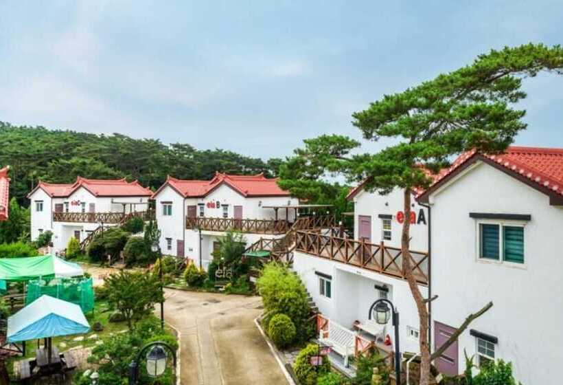 Taean Jm Village Pension