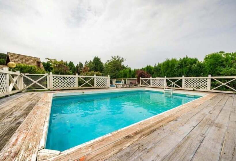 Taean Jm Village Pension