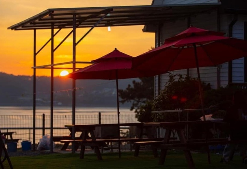 Taean Red Pension