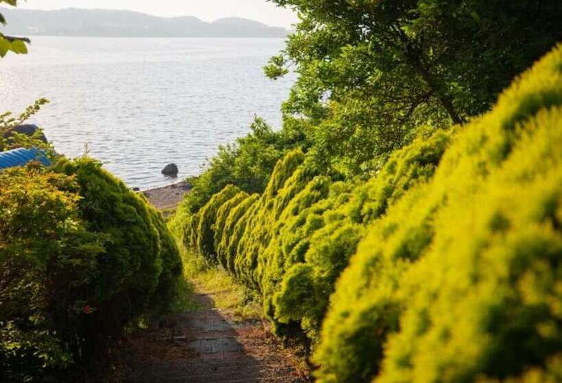 Taean Red Pension