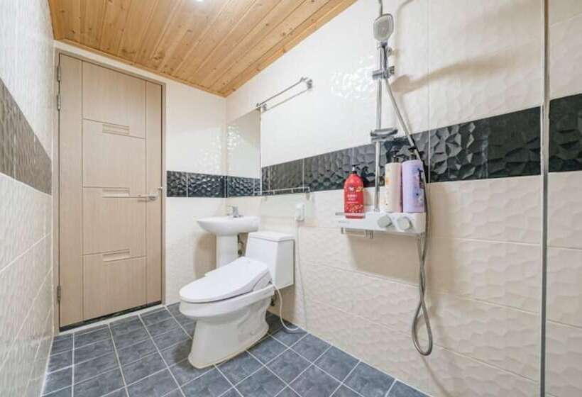 Udo Sarangchae Pension