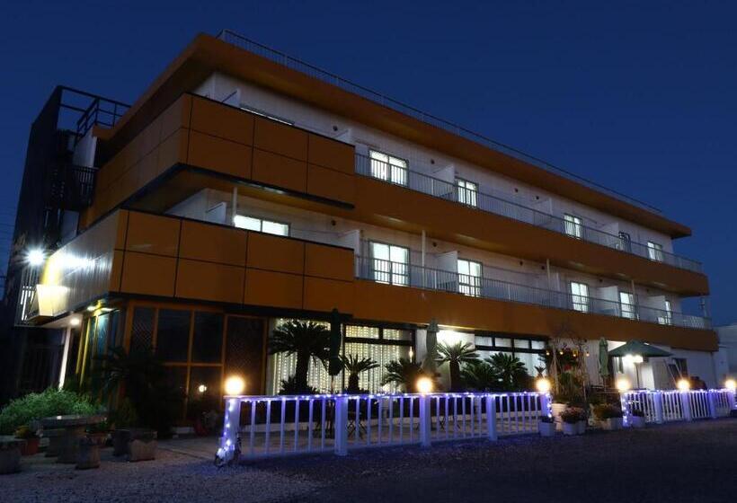 ゴールデンビーチホテル