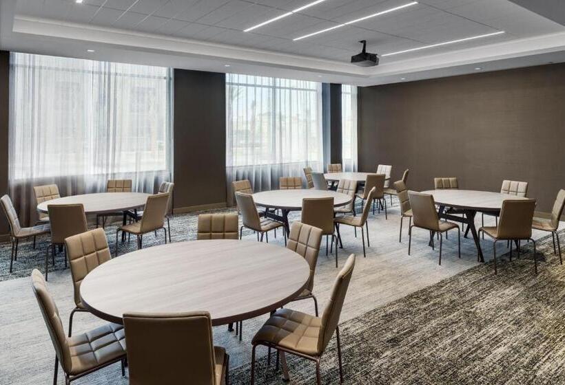 Ac Hotel By Marriott Jacksonville St Johns Town Center