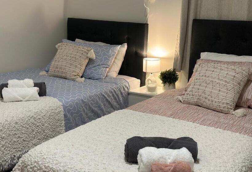 הוסטל Eden Lodge