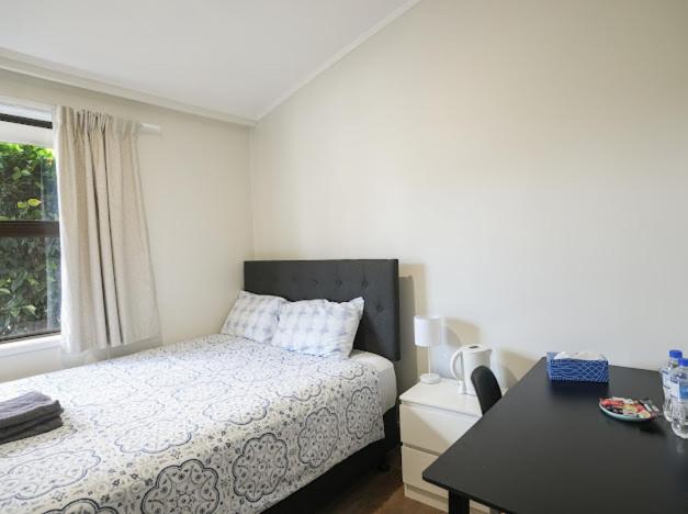 הוסטל Eden Lodge