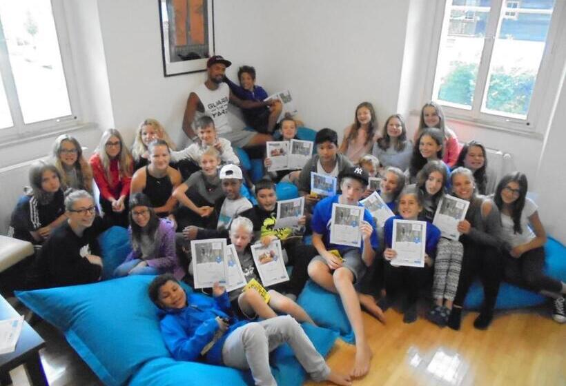 Общежитие Life Camp