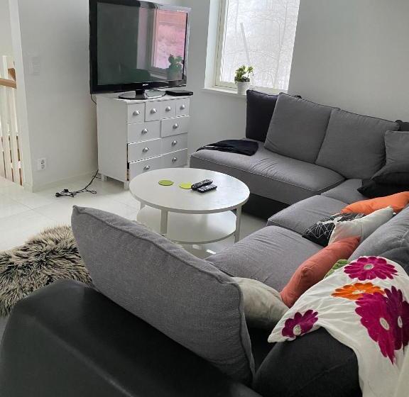 ユースホステル Natursköna