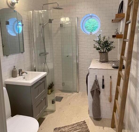 Bastuviken Bed And Breakfast