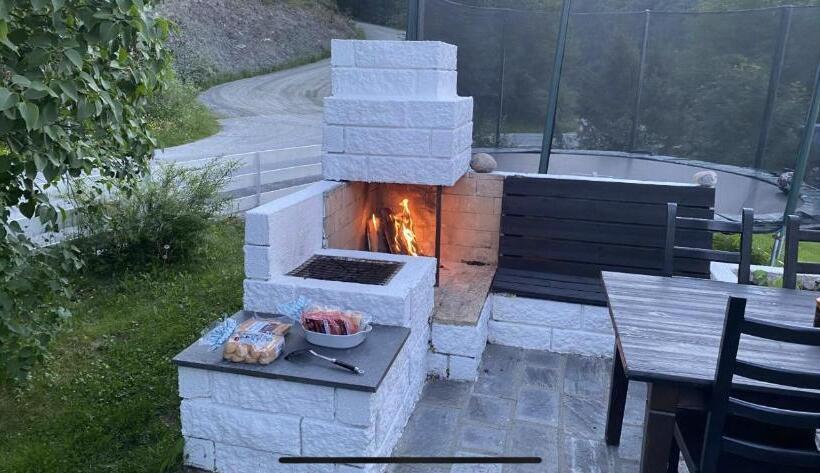 B&b I Flott Utsiktseiendom Otta